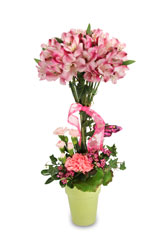 PETAL PINK Topiary Bouquet